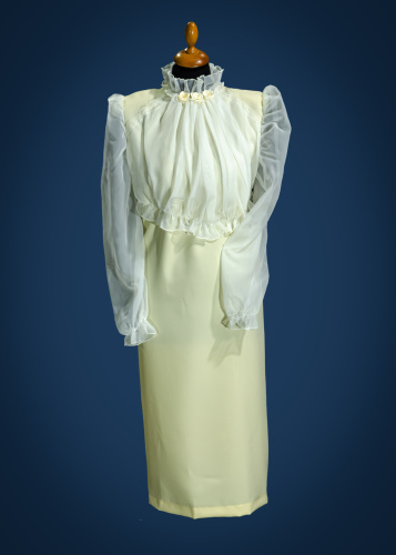 18020105платье с жабо-620